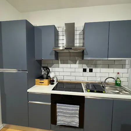 Bentley アパート