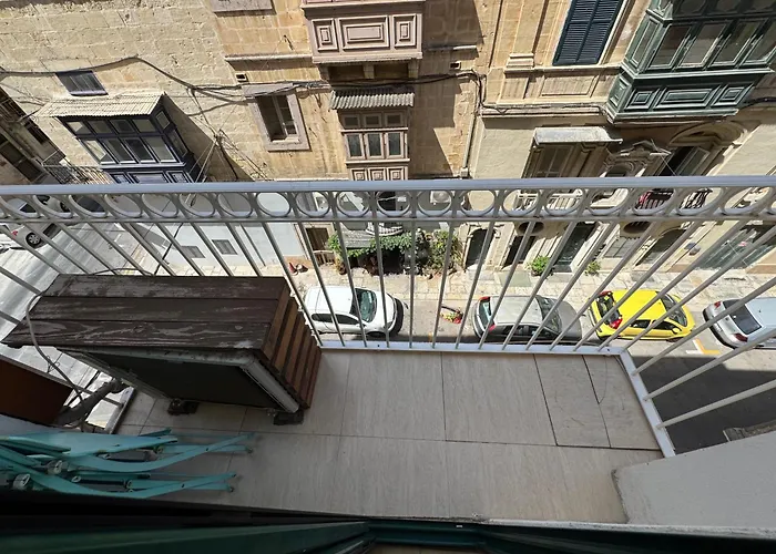 Bentley * إيل فورجانا