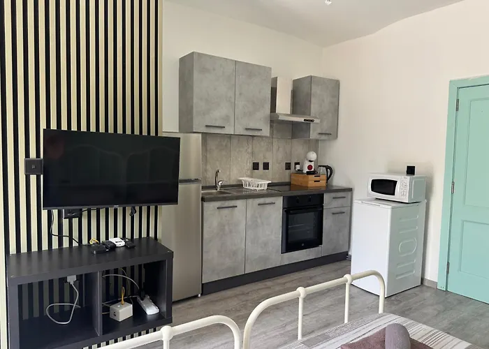 Bentley * إيل فورجانا